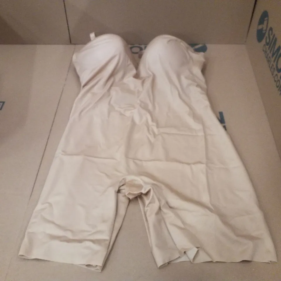 BOX CONTAINING APPROXIMATELY 15 BRAND NEW MAGISCULPT ALMOND BODYSUIT - SIZE 42DD
