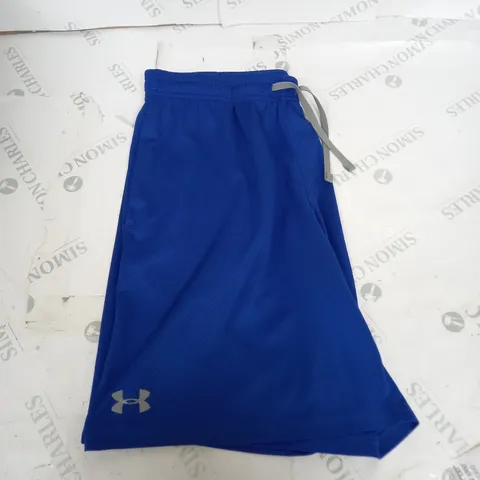 UNDER ARMOUR CASUAL SHORTS SIZE XL