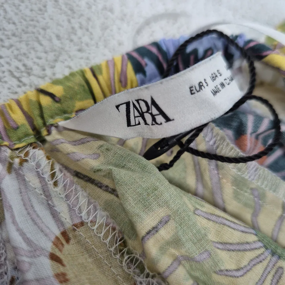 ZARA FLORAL PRINT DRESS – WOMEN'S, SIZE S (EU S, US S) (VERIFY SIZE)