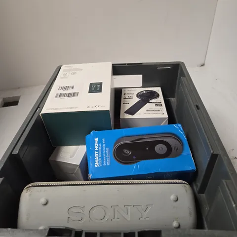 APPROXIMATELY 10 ASSORTED ITEMS INCLUDING SONY SPEAKER , SMART HOME VIDEO DOORBELL AND TRAVEL FAN
