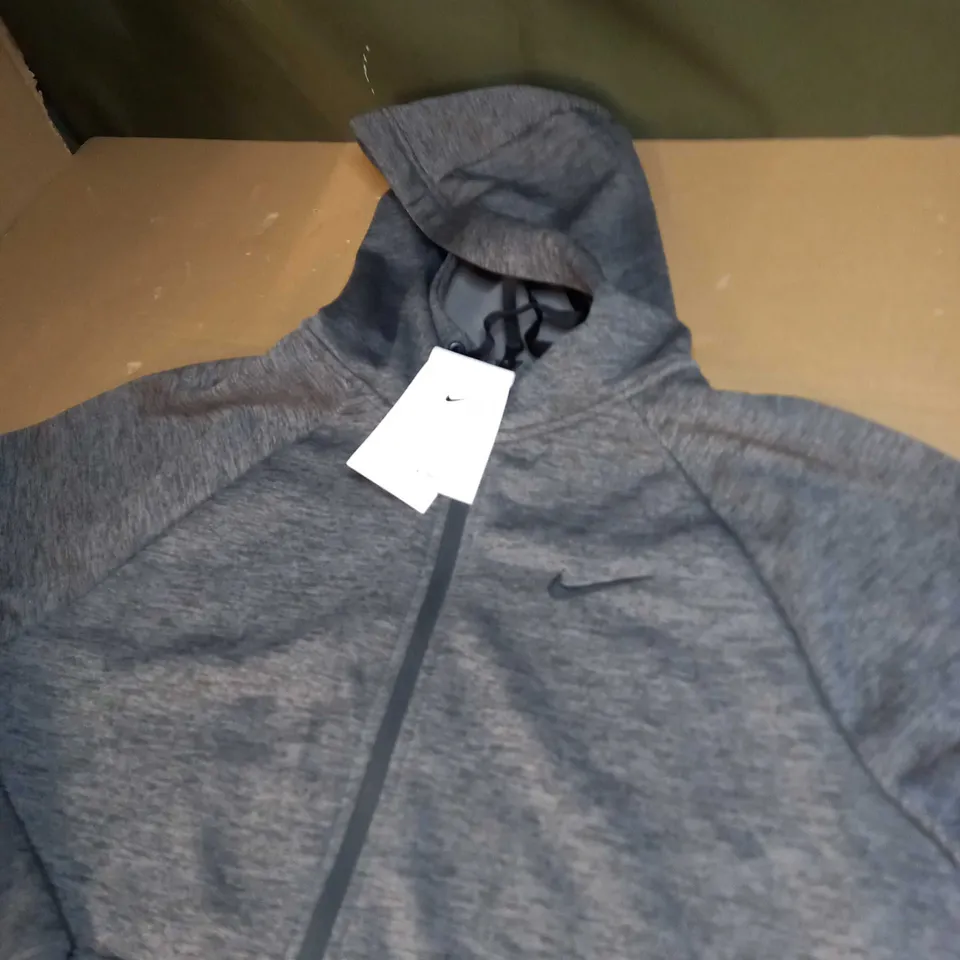 NIKE FULL ZIPPED JACKET SIZE M