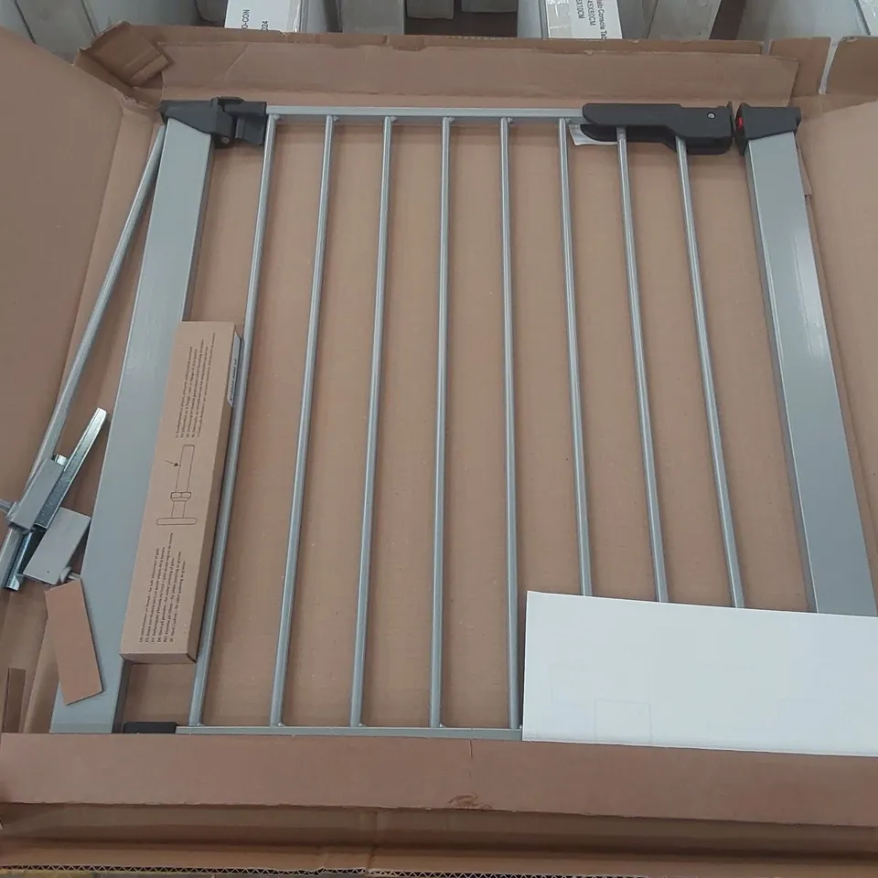 BOXED SAFETY GATE
