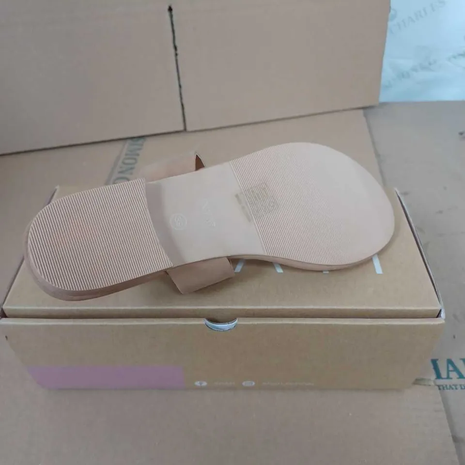 INYATI - LEANDRA THONG STYLE SANDAL IN TOASTED NUT - 6