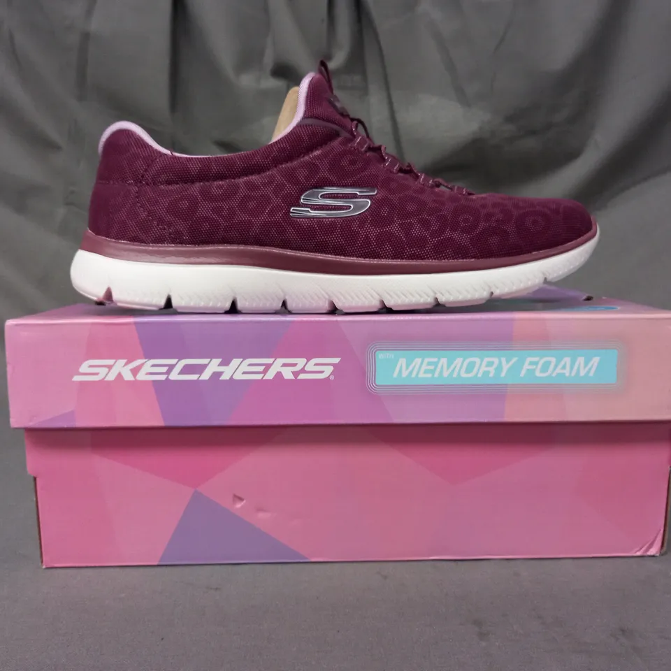 BOXED PAIR OF SKECHERS TRAINERS IN PLUM SIZE 6.5