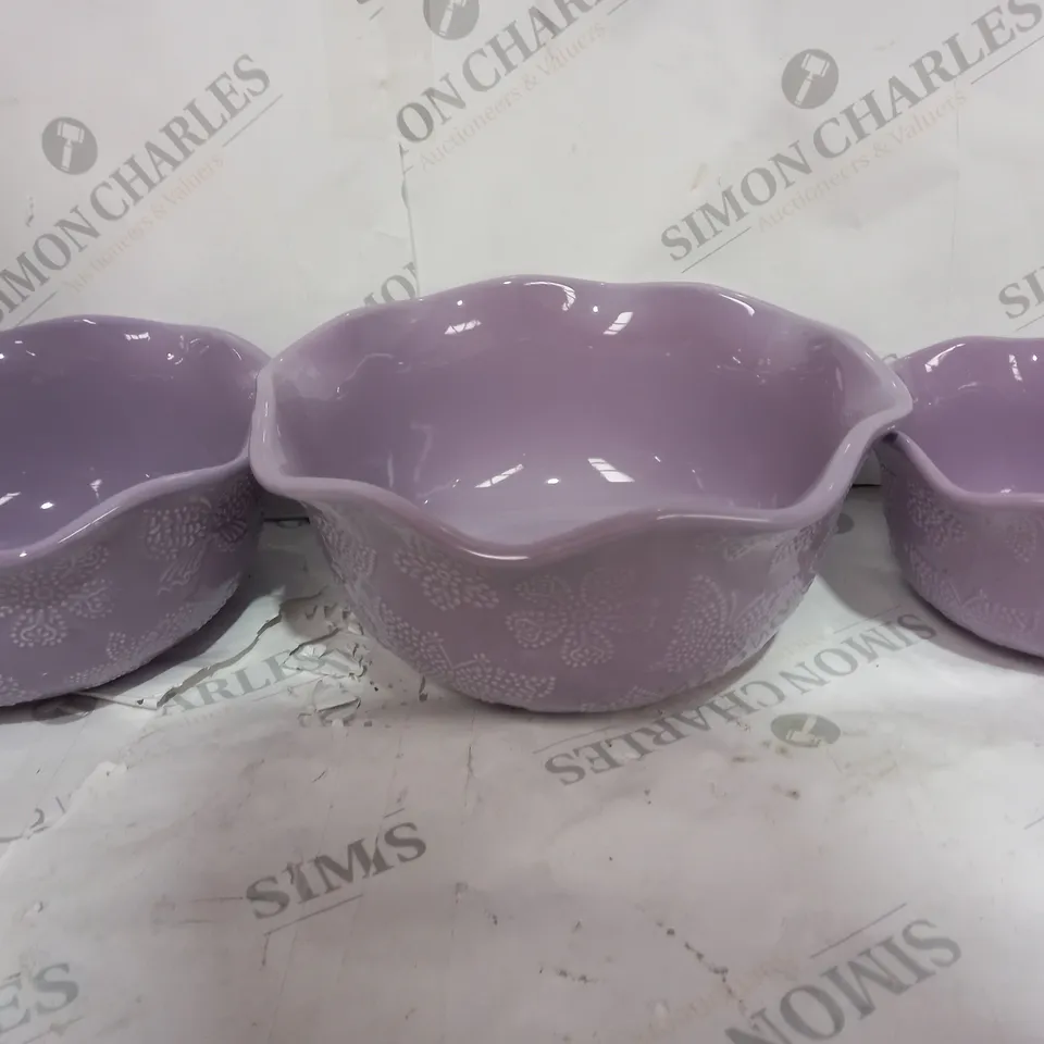 TEMP-TATIONS ALL A FLUTTER NESTING 1-2-3 BOWL SET