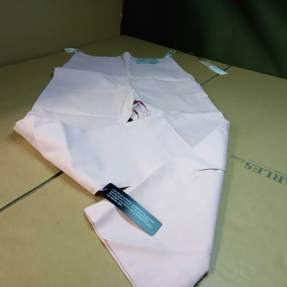ROMAN LIGHT PINK STRETCH CROP TROUSERS - SIZE 10