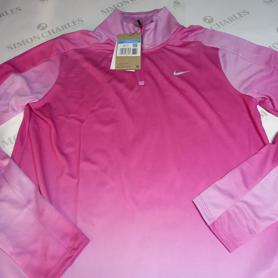 NIKE 1/4 ZIPPED FUNNEL SHIRT SIZE M