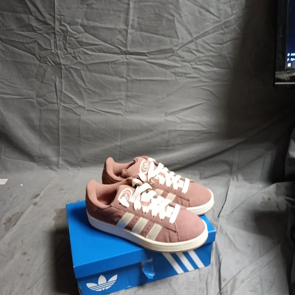 ADIDAS CAMPUS PINK SUEDE SNEAKERS – UK 4 1/2 (EU 37 1/3) – BOXED