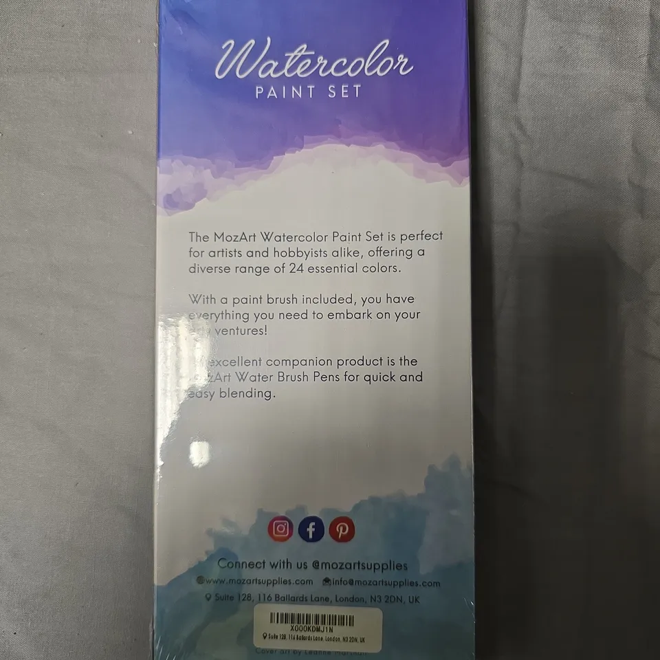 MOZART WATERCOLOR PAINT SET, 24 COLORS, BRUSH INCLUDED APPROXIMATELY 10 PCS 