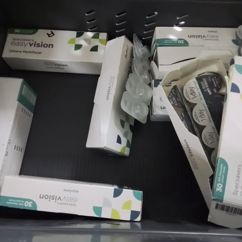 LARGE QUANTITY OF ASSORTED EYE CARE ITEMS TO INCLUDE CONTACT LENSES FROM EVERCLEAR, SOECSAVERS AND BIOFINITY