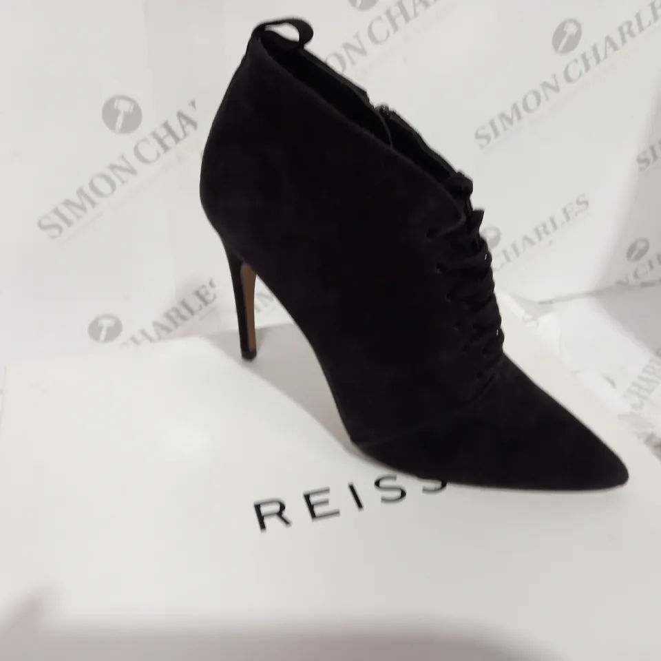 BOXED REISS SUEDE CHOCOLATE BOOT HEELS - SIZE 5