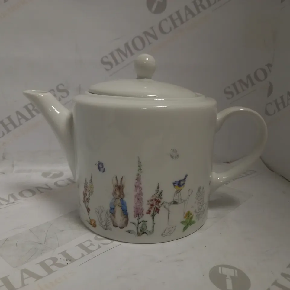 PETER RABBIT STOW GREEN CLASSIC PORCELAIN TEA POT