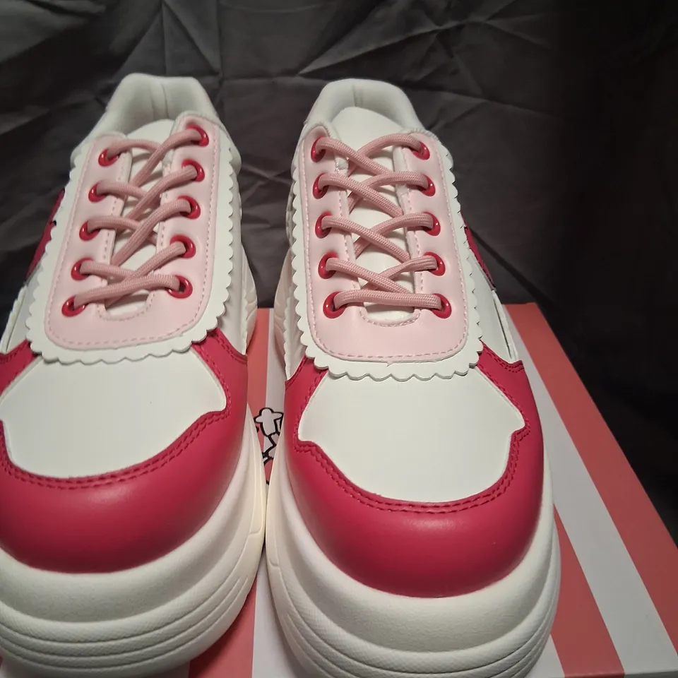BRAND NEW BOXED KETNIPZ X KOI LOVEABLE ANTICS CHUNKY TRAINERS PINK SIZE 8