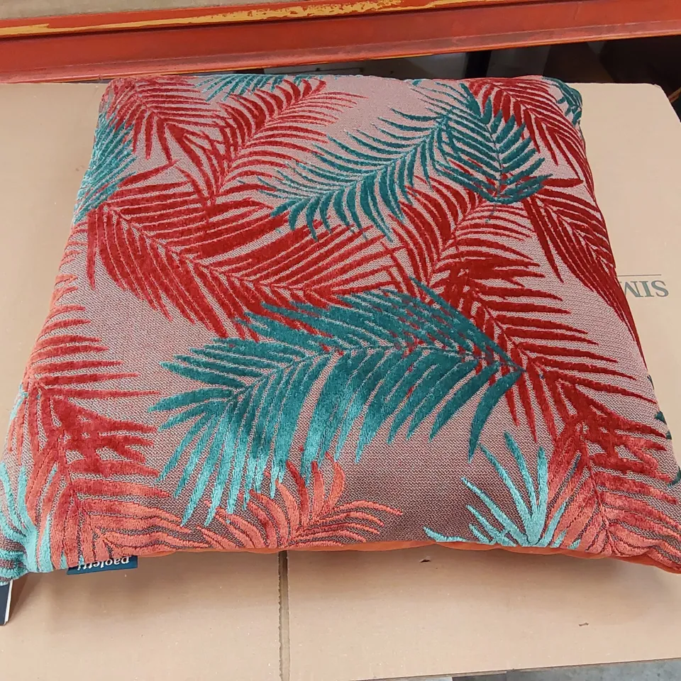 BAGGED AUSTRINUS FLORAL SQUARE SCATTER CUSHION WITH FILLING (1 ITEM)