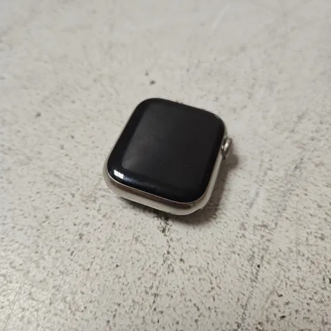APPLE WATCH SERIES 8 - A2773