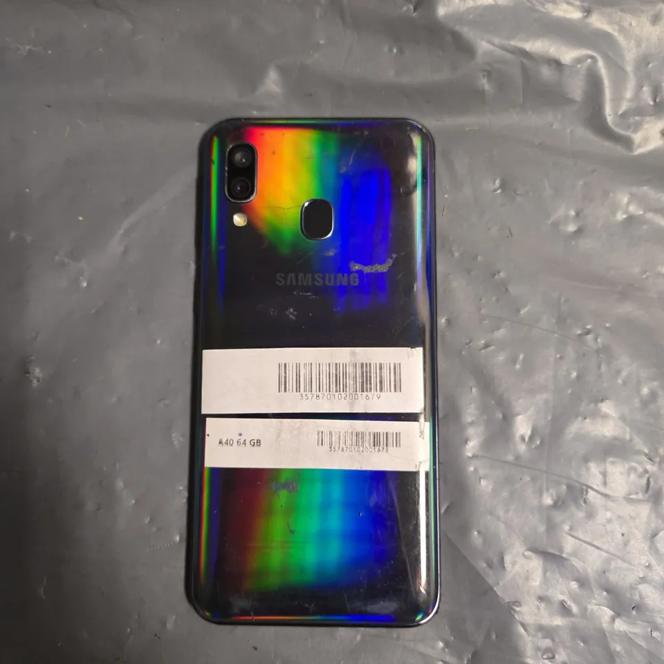 SAMSUNG GALAXY A40 SMARTPHONE 