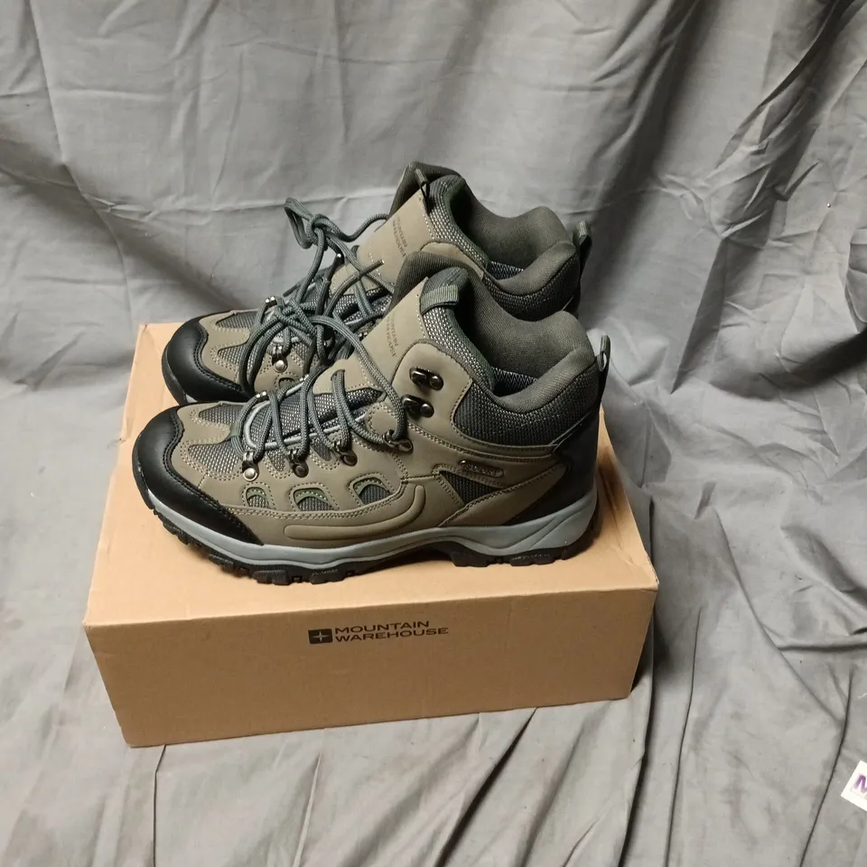 UK 8.5 Mountain Warehouse Adventurer Waterproof Hiking Boots – Khaki (Boxed)