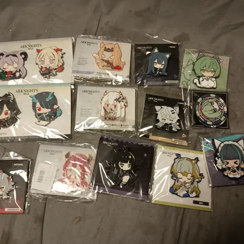 LOT OF ASSORTED METAL BADGES TO INCLUDE AZUR LANE ARK KNIGHTS