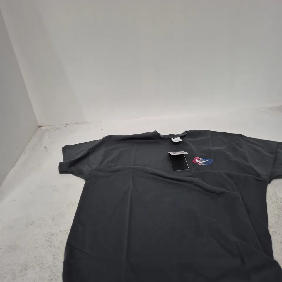 NIKE MEN'S GREY T-SHIRT – SIZE L
