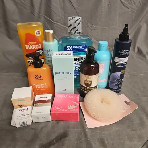 APPROXIMATELY 20 ASSORTED HEALTH & BEAUTY PRODUCTS TO INCLUDE - BY MY BEARD CONDITIONER - HAIRBURST SHAMPOO - LISTERINE MOUTHWASH - ETC