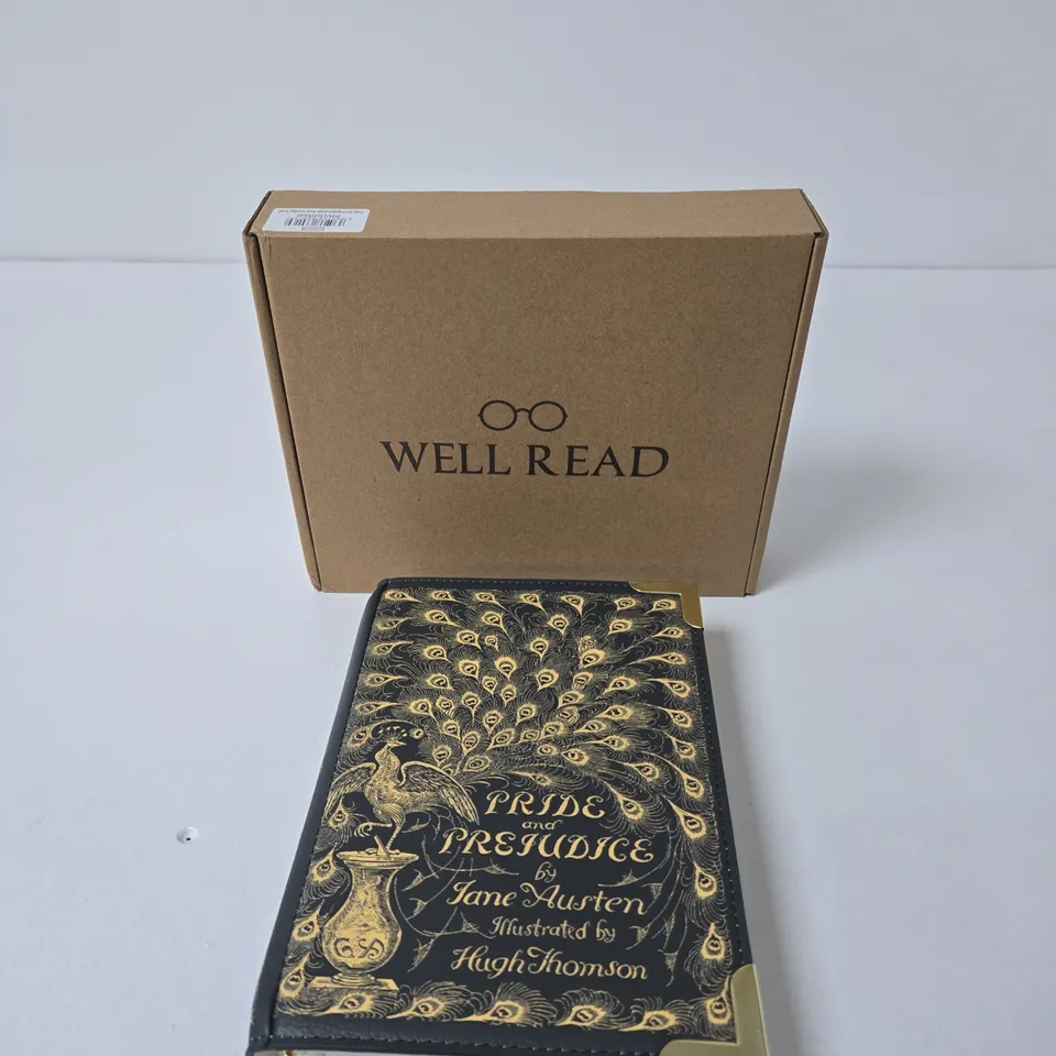 PRIDE AND PREJUDICE GREEN BOOK HANDBAG SMALL – JANE AUSTEN, ILLUSTRATED BY HUGH THOMSON (WELL READ)