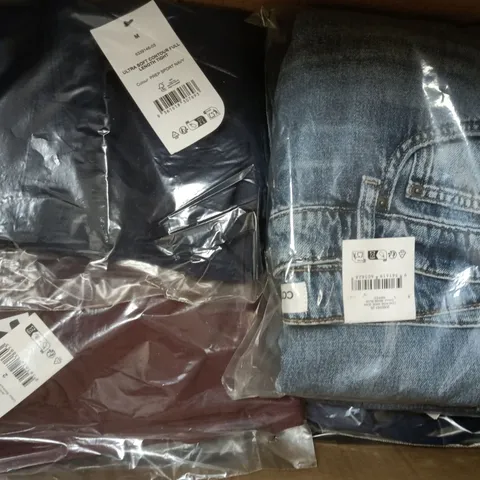 APPROXIMATELY 20 ASSORTED CLOTHING ITEMS IN VARIOUS SIZES, COLOURS & STYLES TO INCLUDE CONTOUR FULL LENGTH TIGHT, LOW RISE WIDE JEAN, JERSEY LEG PANT, ETC
