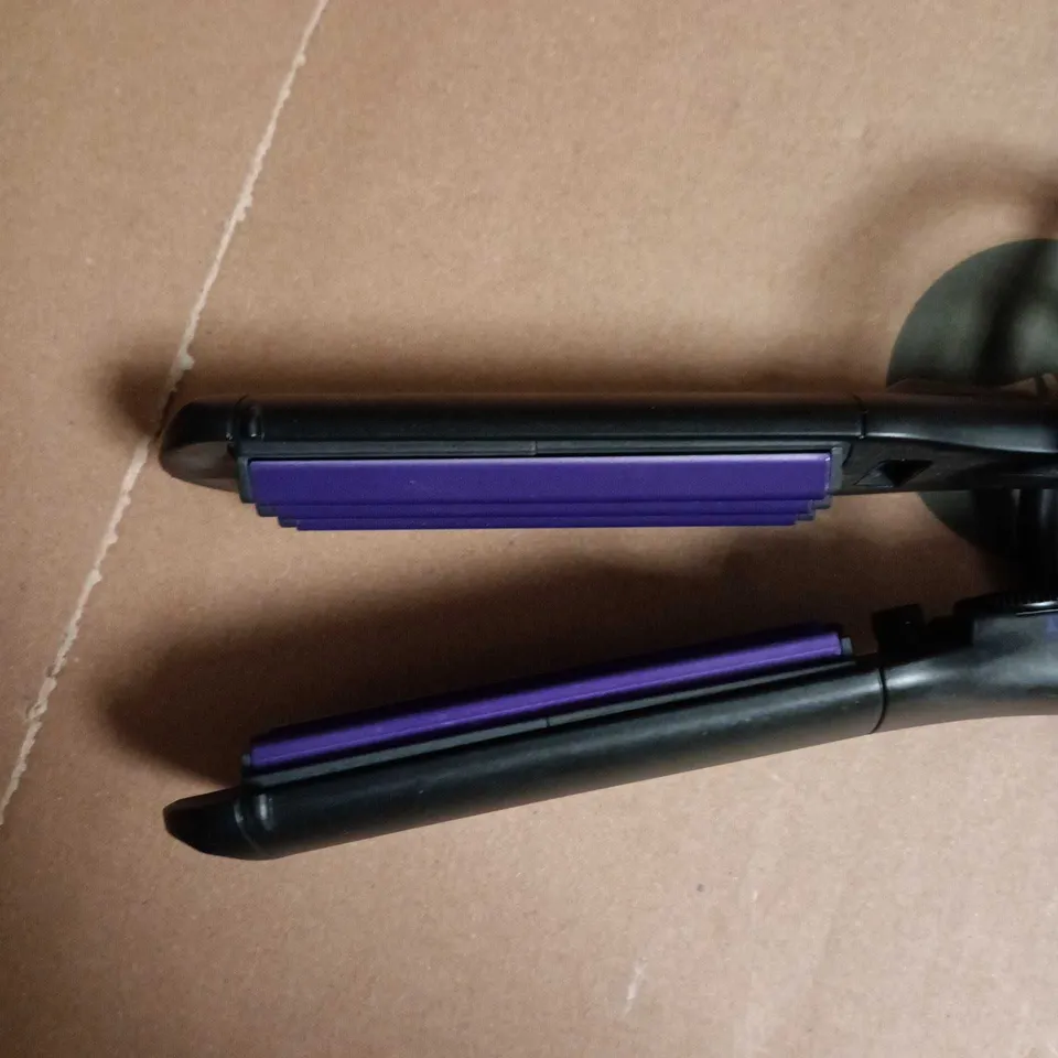 BaByliss Hair Styling Iron with Purple Ceramic Plates (corded)
