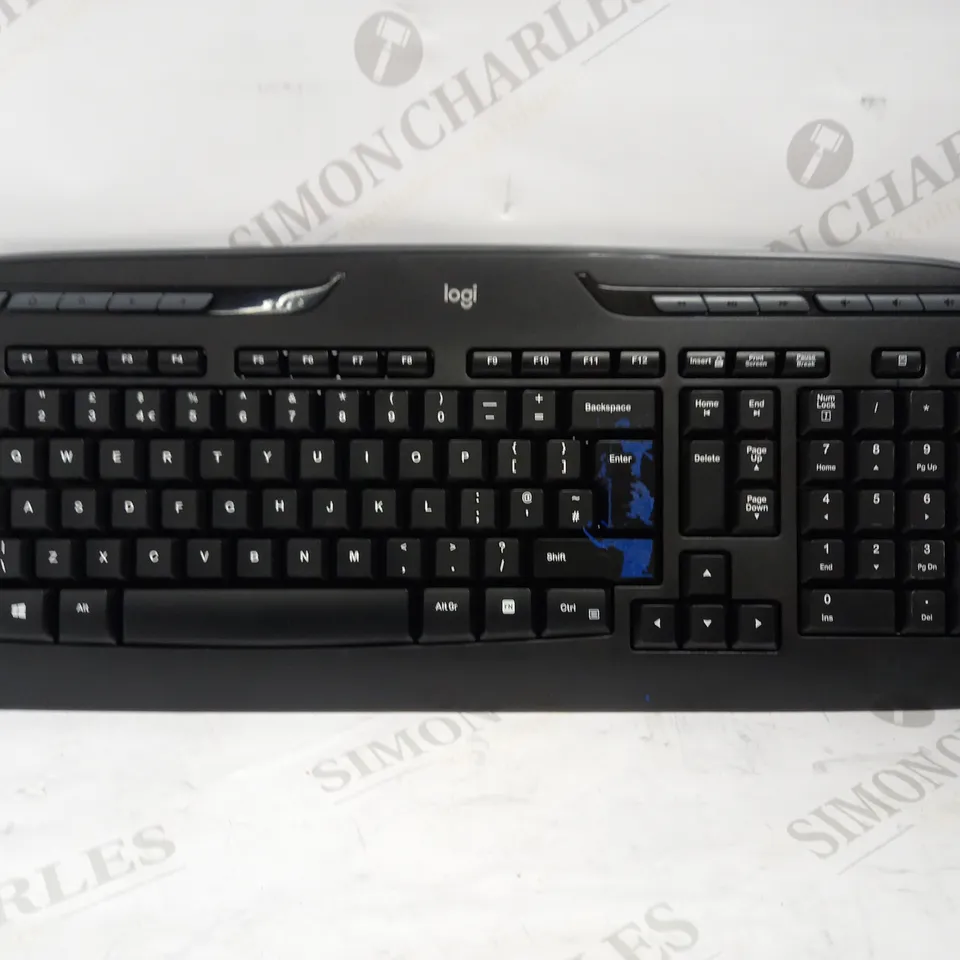 LOGITECH MK330 WIRELESS KEYBOARD