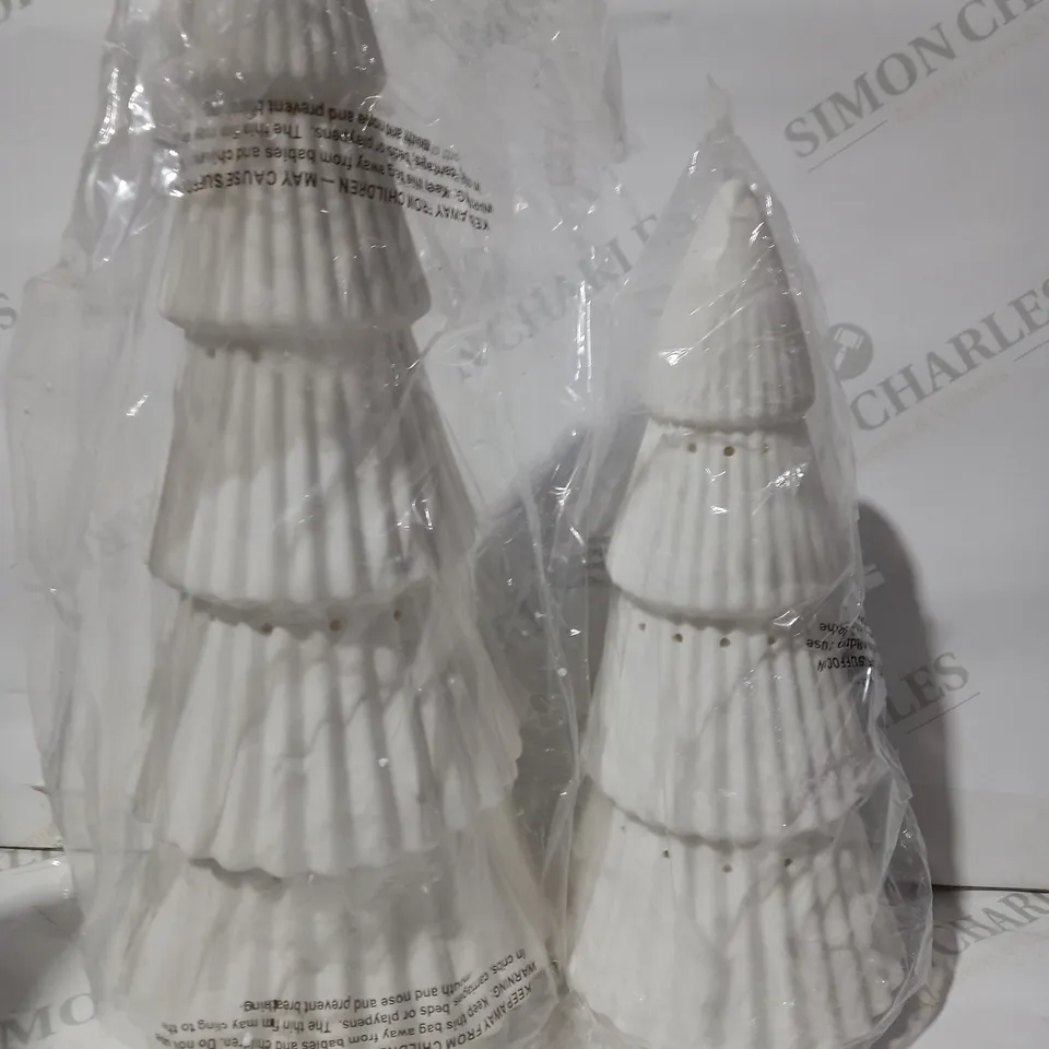 K BY KELLY HOPPEN SET OF 2 LARGE CERAMIC LIGHT UP ORNAMENTS