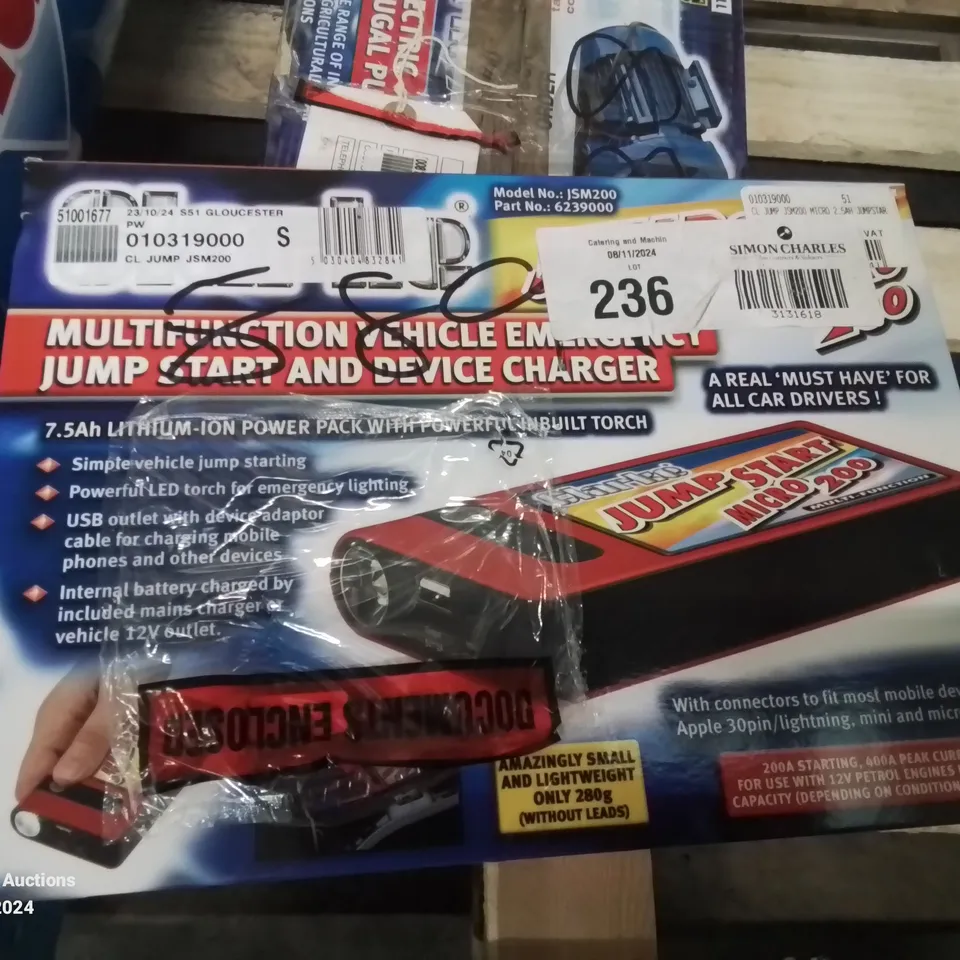 BOXED CLARKE MULTIFUNCTION VEHICLE EMERGENCY JUMP START AND DEVICE CHARGER 