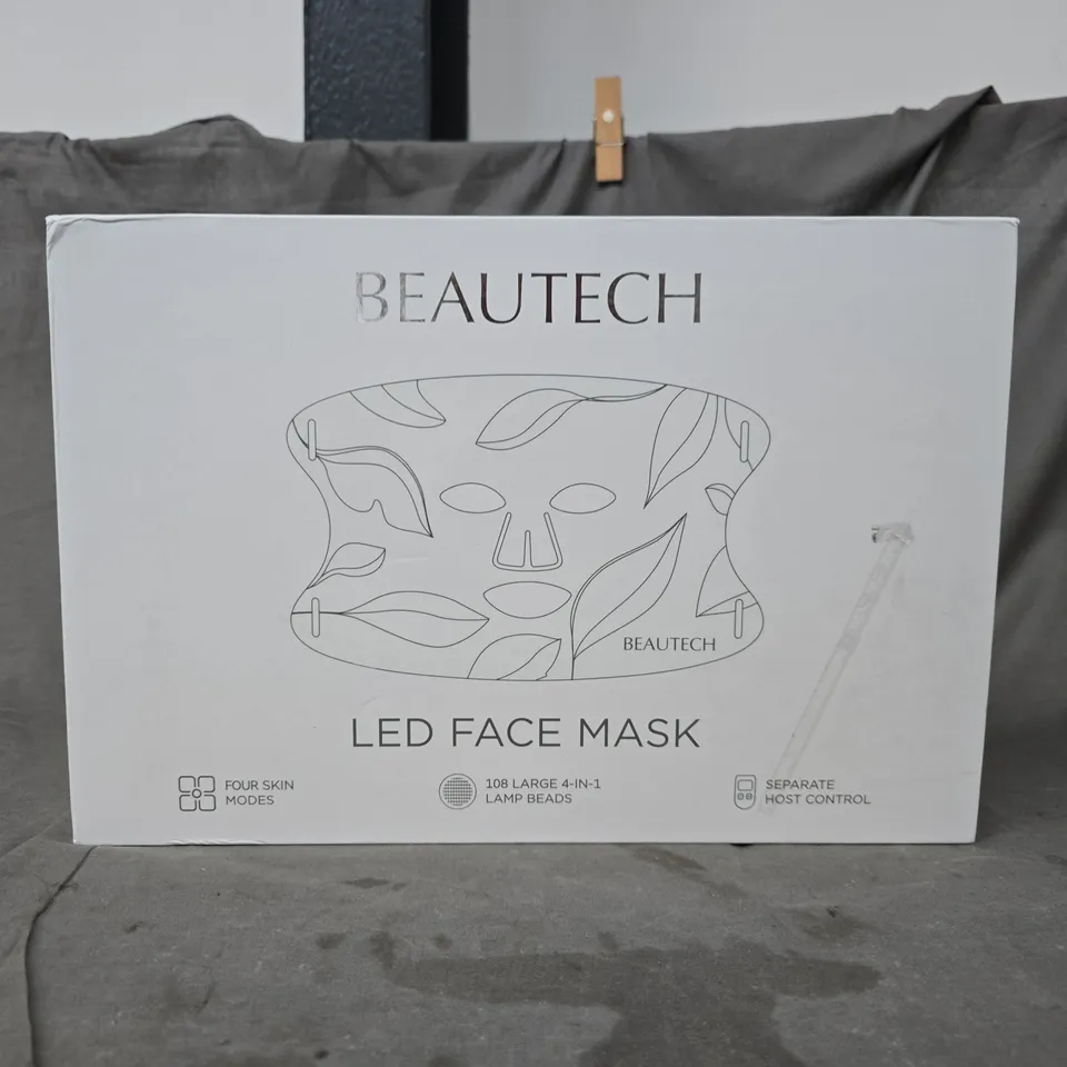 BEAUTECH LED FACE MASK