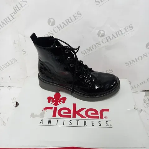 REIKER BLACK LACE UP BOOT SIZE 4- BOXED