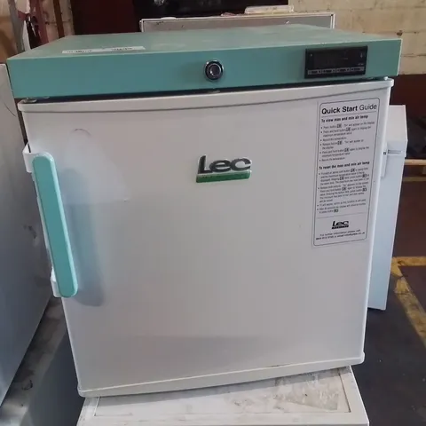 LEC UNDER BENCH 158L PHARMACY FRIDGE