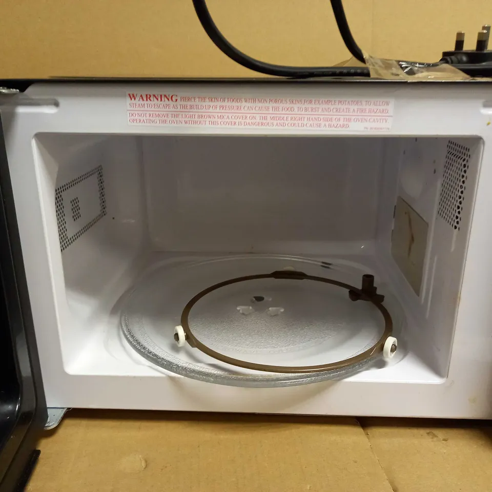 MORPHY RICHARDS BLACK/ROSE GOLD MICROWAVE