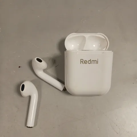 REDMI WIRELESS EARPHONES & CHARGING CASE IN WHITE