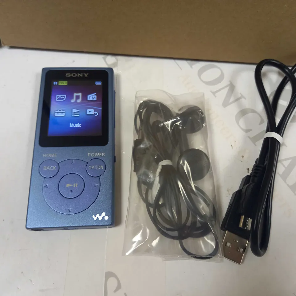 BOXED SONY WALKMAN BLUE 