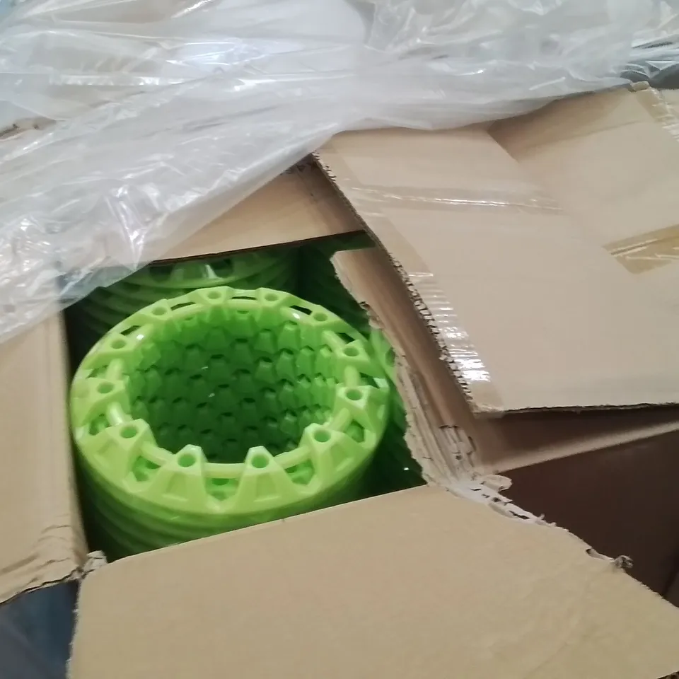 PALLET OF ASSORTED PARTS AND PEICES