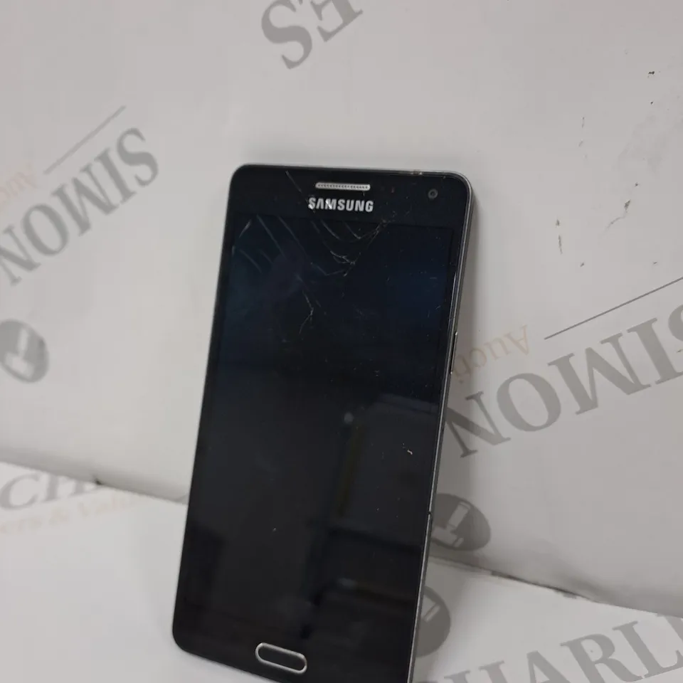 SAMSUNG GALAXY A3 SMARTPHONE 