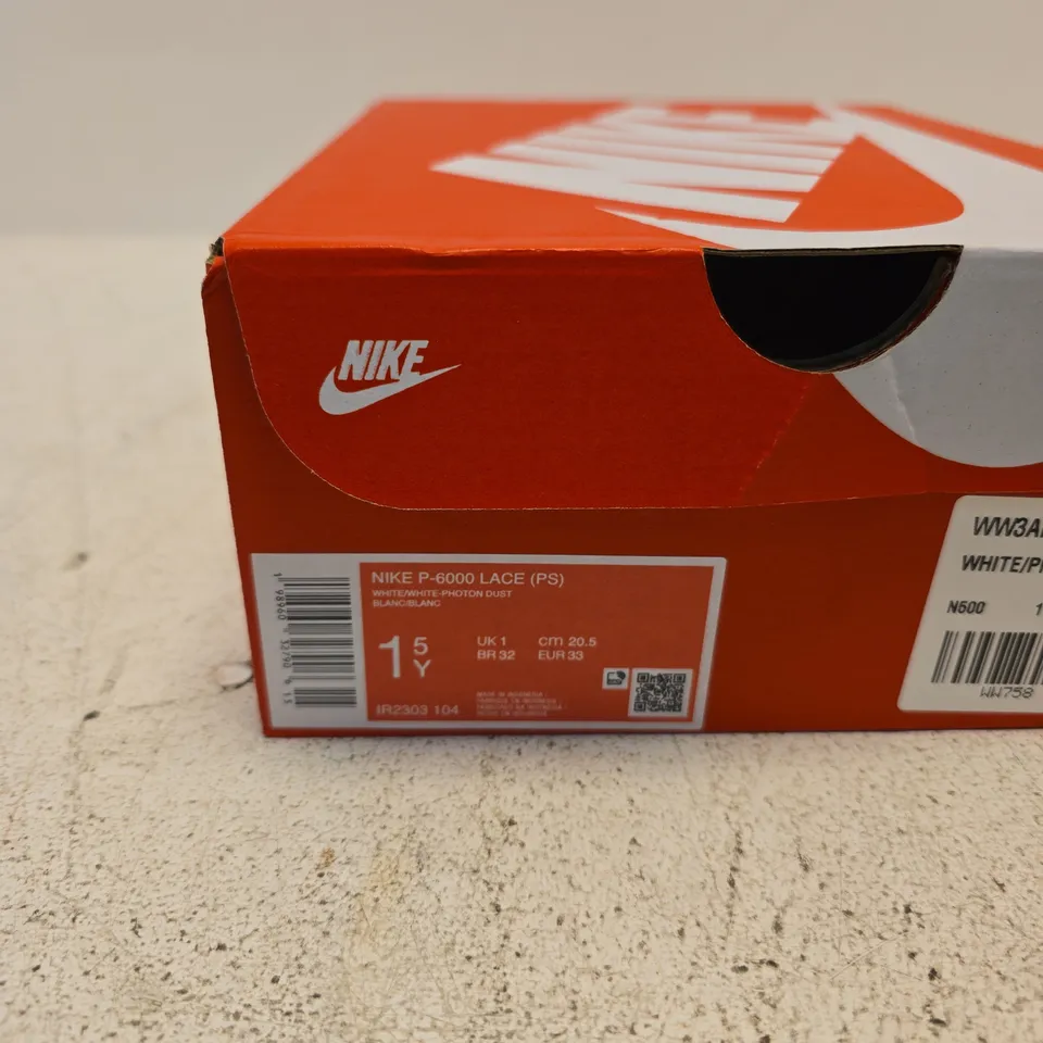 NIKE P-6000 LACE SNEAKERS – WHITE/SILVER, UK 1 (BR 32)