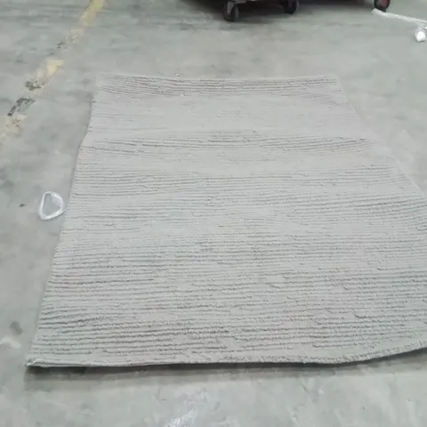 QUALITY DESIGNER AREA RUG - APPROXIMATELY 162x120cm