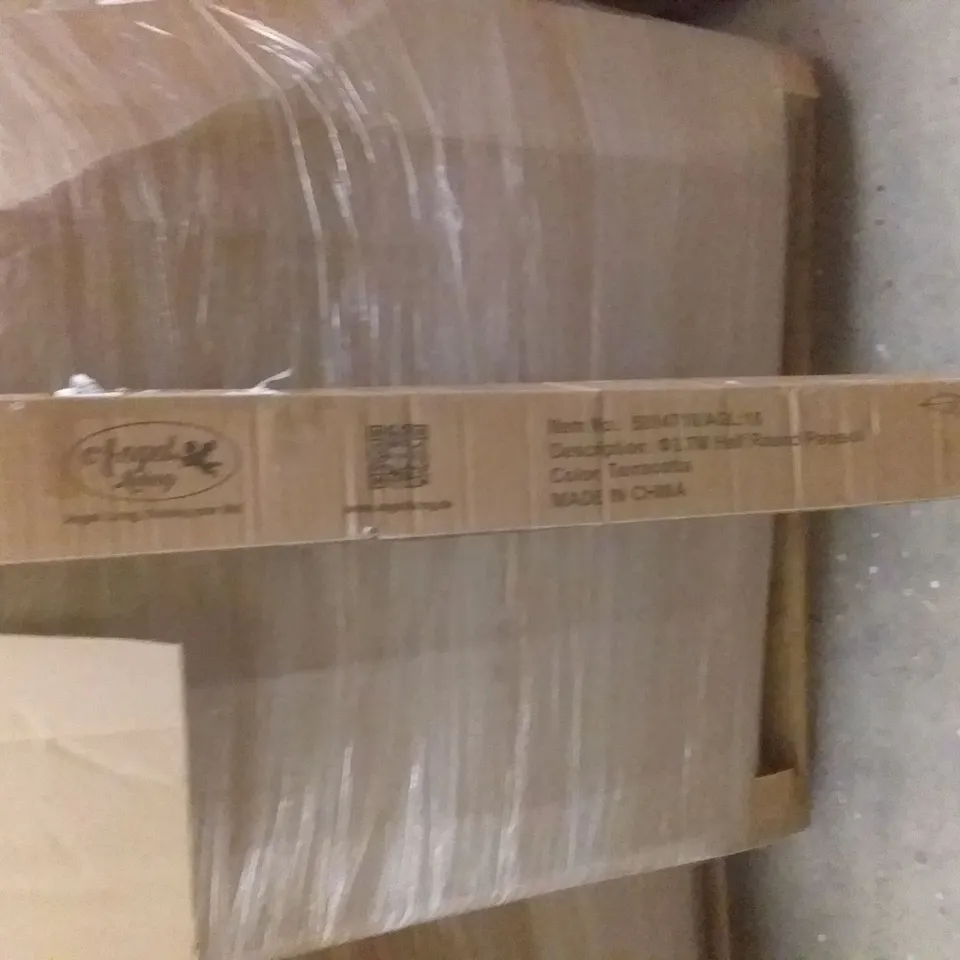 PALLET OF ASSORTED ITEMS INCLUDING SUPERIOR COMFORT DEEP LATEX PILLOW, BOXED VANITY MIRROR, 2.7M HALF ROUND PARASOL, T22 AIR FRYER