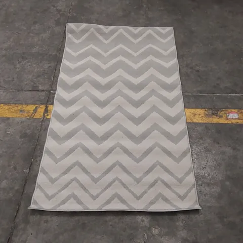 CRAFT CHEVRON RUG - 80 x 140cm