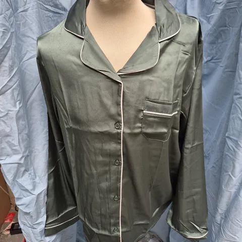 INTÉBLU SATIN PYJAMA SET – DESIGNED IN LONDON – SLATE GREEN, SIZE L