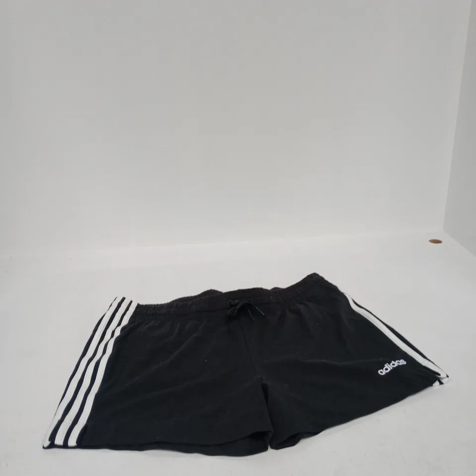 ADIDAS SHORTS – BLACK WITH WHITE STRIPES, DP2405 WE 3S SHORT 
