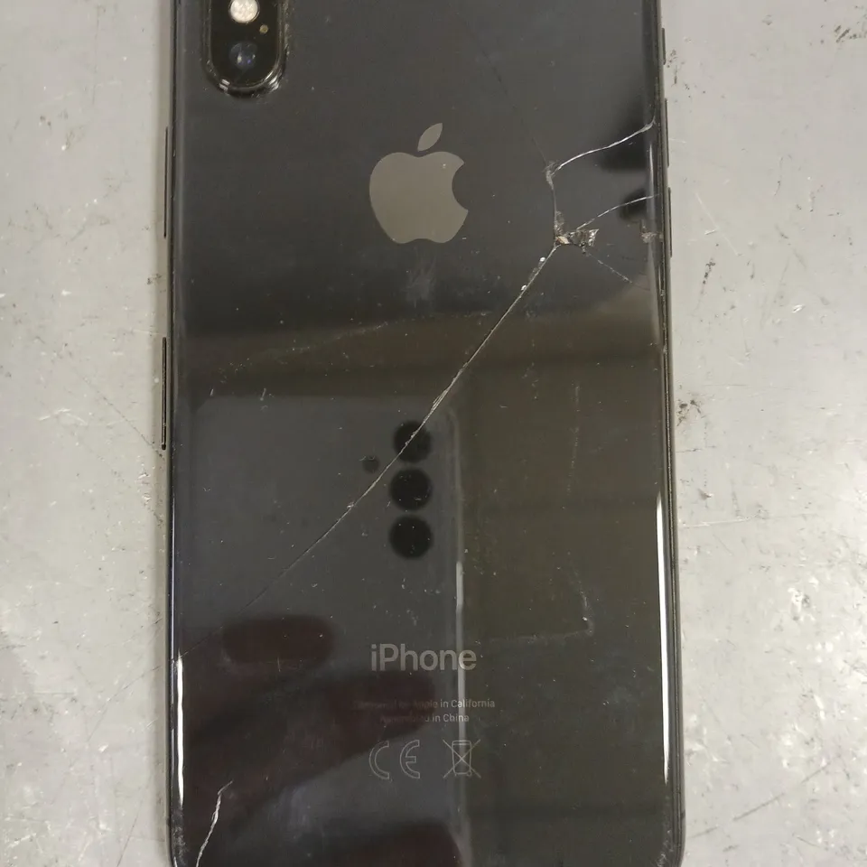 APPLE IPHONE X SMARTPHONE 