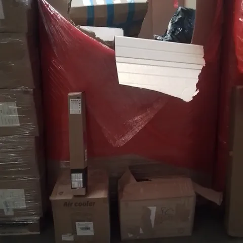 PALLET OF ASSORTED HOUSEHOLD GOODS AND PRODUCTS TO INCLUDE;AIR COOLER,RIDE ON SUITCASE,WALL LIGHT