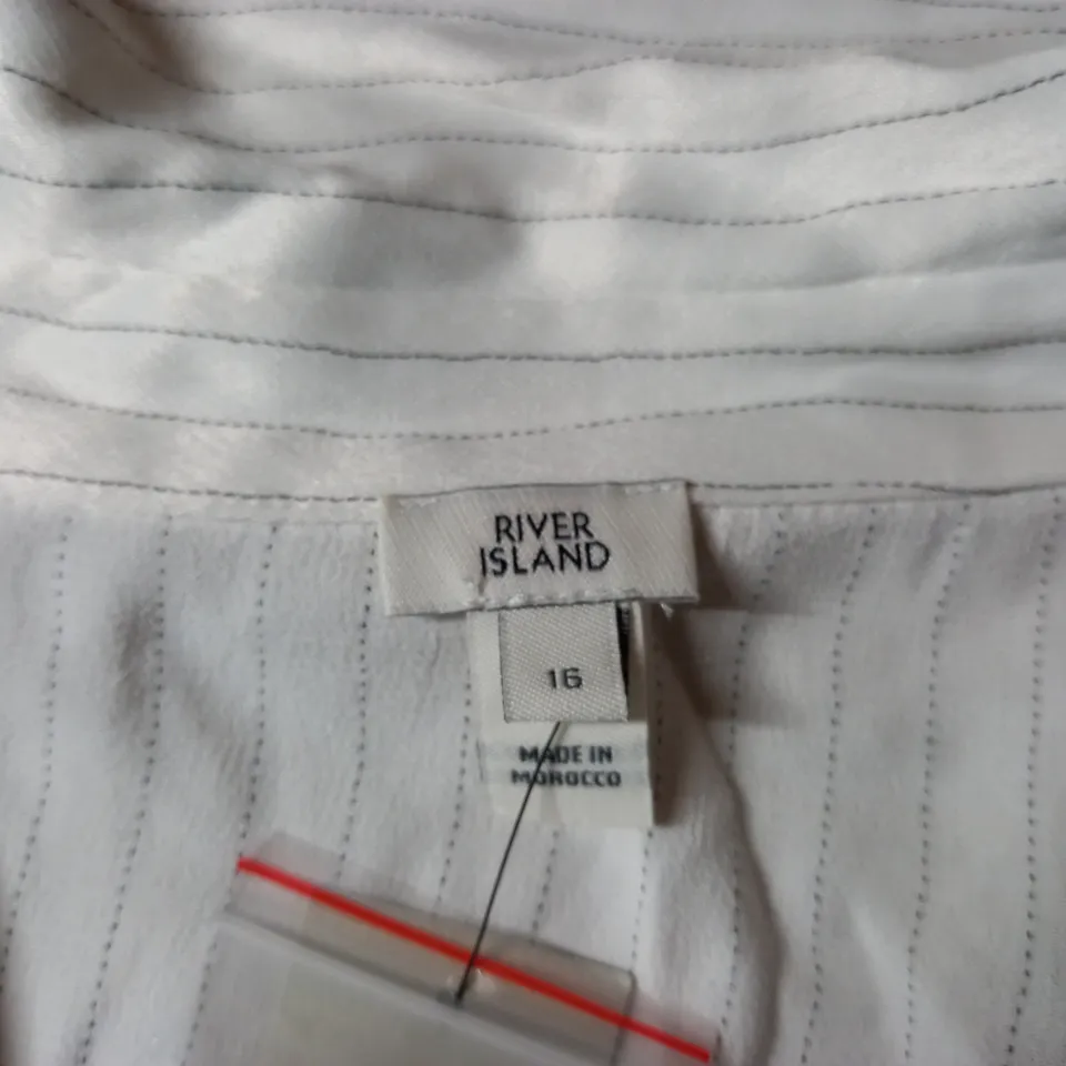 RIVER ISLAND YUPPIE POWER CREAM SHIRT - SIZE 16