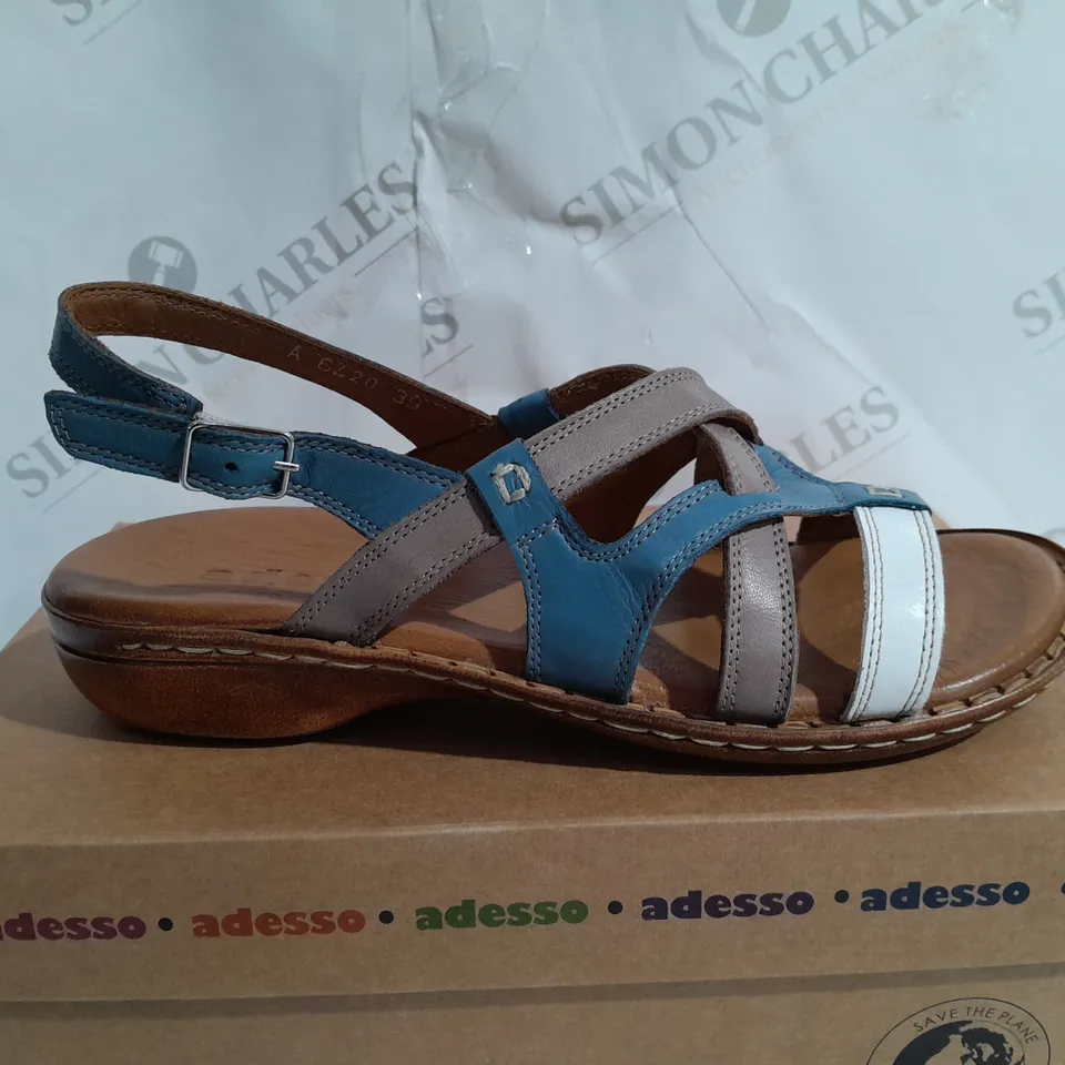 ADESSO TAN BUCKLE PLATFORM SANDALS -SIZE 6