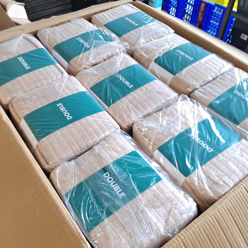 LOT OF 9 BRAND NEW SOFT TOUCH PINSONIC DOUBLE DUVET SETS