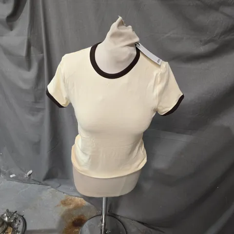 BERSHKA WOMEN'S BEIGE T-SHIRT WITH BLACK TRIM – SIZE L